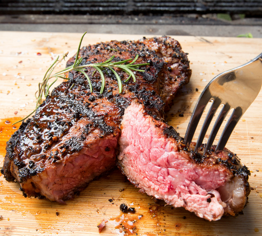 Perfectly cooked steak using Grill Boss Smart Meat Thermometer Meat Probe